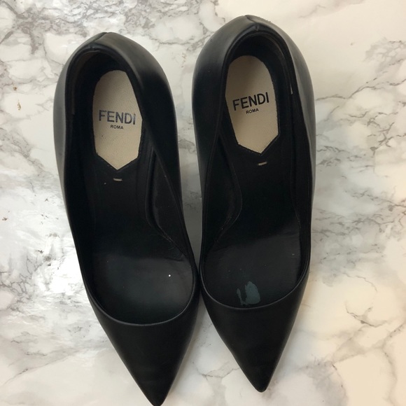 Fendi Black Flamingo Leather Pointed Toe Pumps - Picture 3 of 8